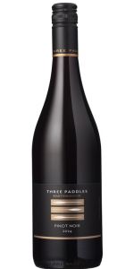 Nga Waka Three Paddles Pinot Noir 2024